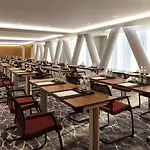 Marriott Hotel 5*