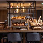 Marriott Hotel 5*