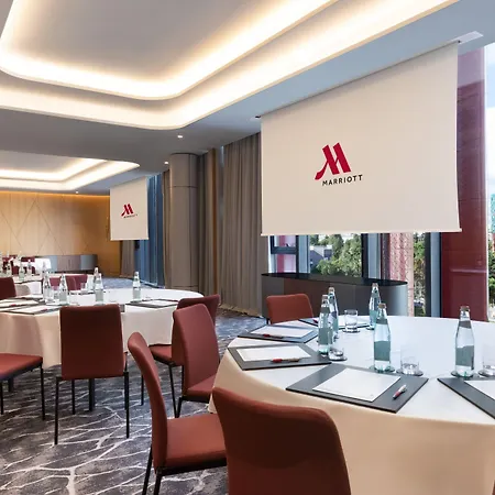 Marriott 地拉那