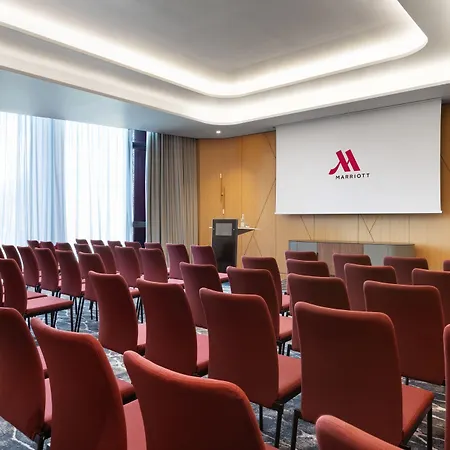 Marriott 酒店 地拉那