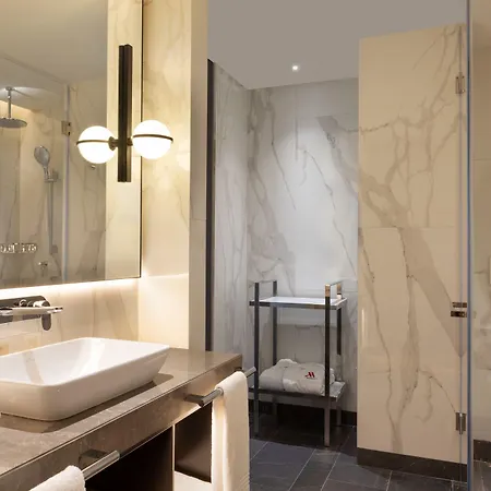 Marriott 5* 地拉那