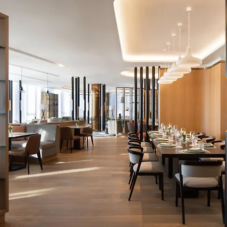 Szálloda Marriott 5*